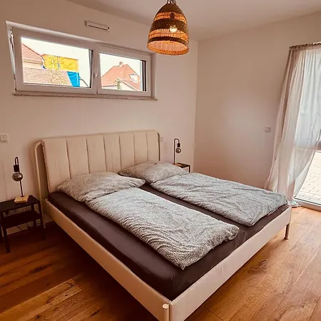 Romantisches Wohnen דירה